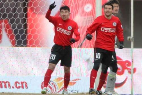 Vlatko Grozdanoski (#10) scored one goal in his debut for Liaoning in China; photo: ekipa.mk